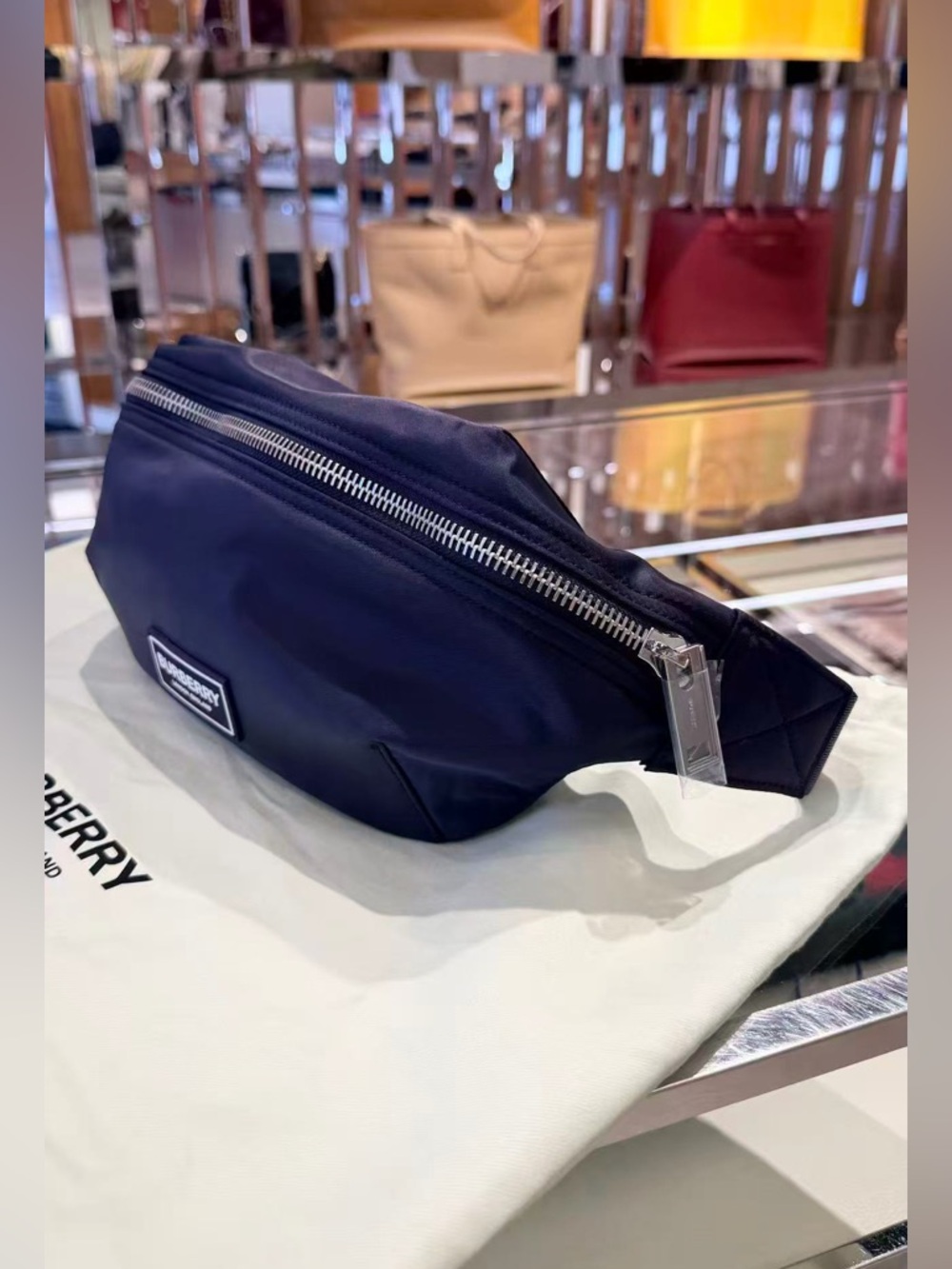 Burberry Navy Zip bum bag New - Picture 3 of 8